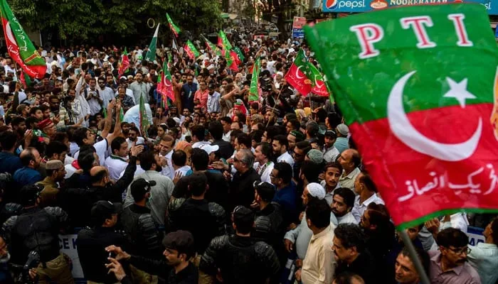 pti workers protesting